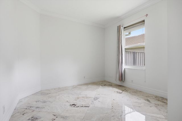 1290 Ginger Circle, Weston, FL 33326