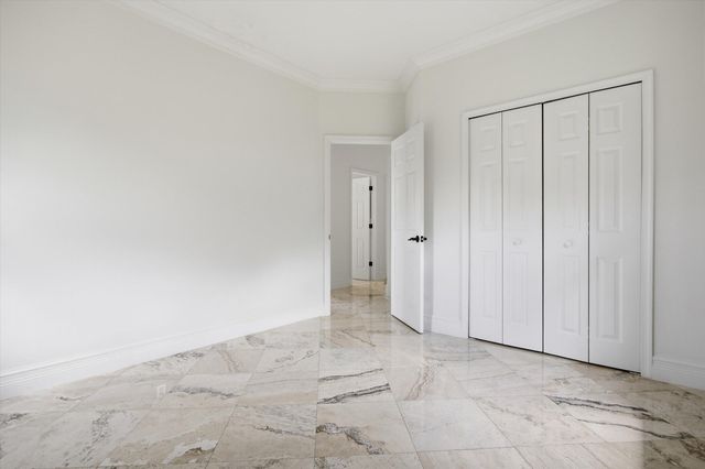 1290 Ginger Circle, Weston, FL 33326