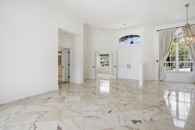 1290 Ginger Circle, Weston, FL 33326