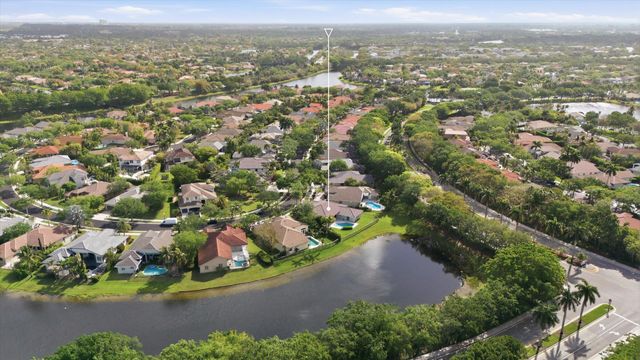 1290 Ginger Circle, Weston, FL 33326