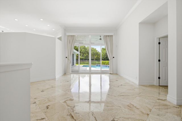 1290 Ginger Circle, Weston, FL 33326