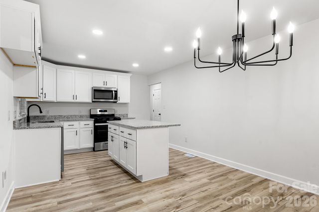 1527 Fieldcrest Circle, Rock Hill, SC 29732