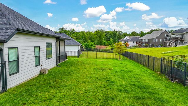 4904 BALLYNEAL CT, Columbia, MO 65201
