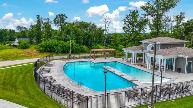 4904 BALLYNEAL CT, Columbia, MO 65201