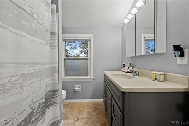 73 Tomcyn Drive, Amherst, NY 14221