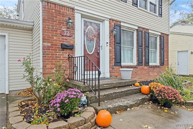 73 Tomcyn Drive, Amherst, NY 14221