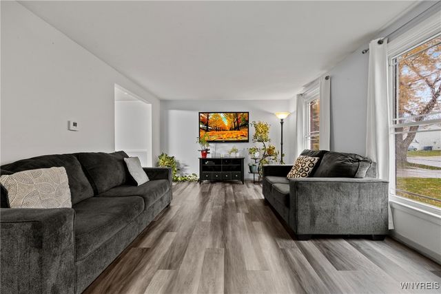 73 Tomcyn Drive, Amherst, NY 14221