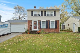 73 Tomcyn Drive, Amherst, NY 14221