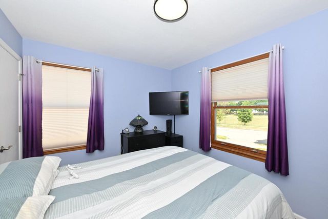 3553 S 1st PLACE, Milwaukee, WI 53207