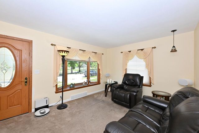 3553 S 1st PLACE, Milwaukee, WI 53207