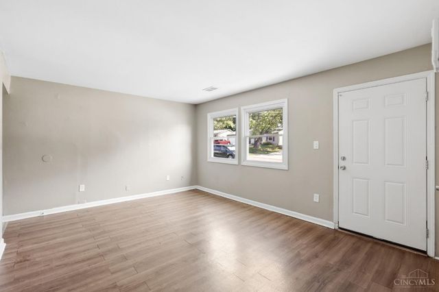 10023 Crusader Drive, Colerain Twp, OH 45251