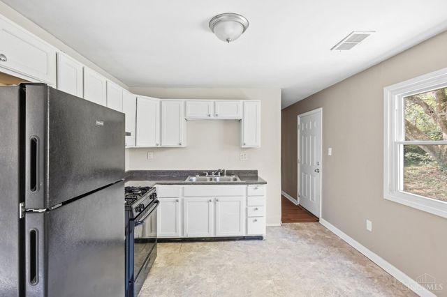 10023 Crusader Drive, Colerain Twp, OH 45251
