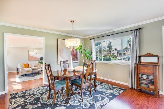 22054 Hibiscus Drive, Cupertino, CA 95014