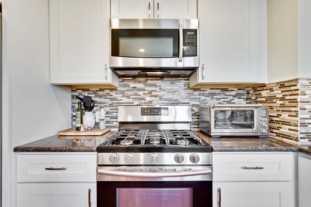 22054 Hibiscus Drive, Cupertino, CA 95014