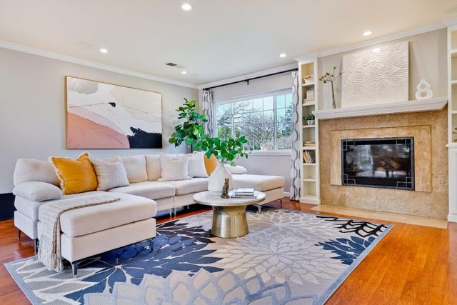 22054 Hibiscus Drive, Cupertino, CA 95014