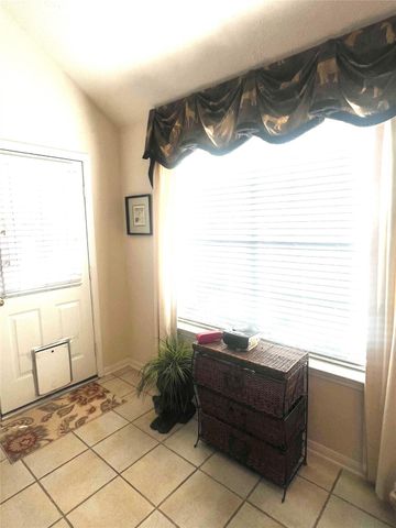 12106 Cyprus Field, Houston, TX 77070