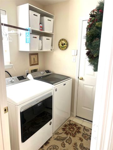 12106 Cyprus Field, Houston, TX 77070