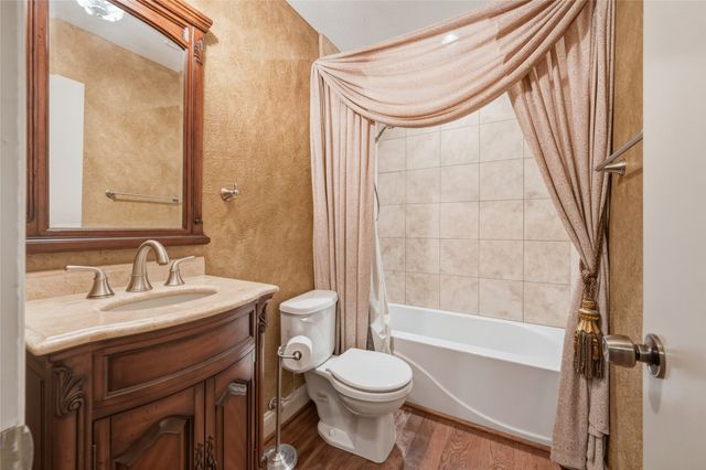 9319 Chimney Corner Lane, Dallas, TX 75243