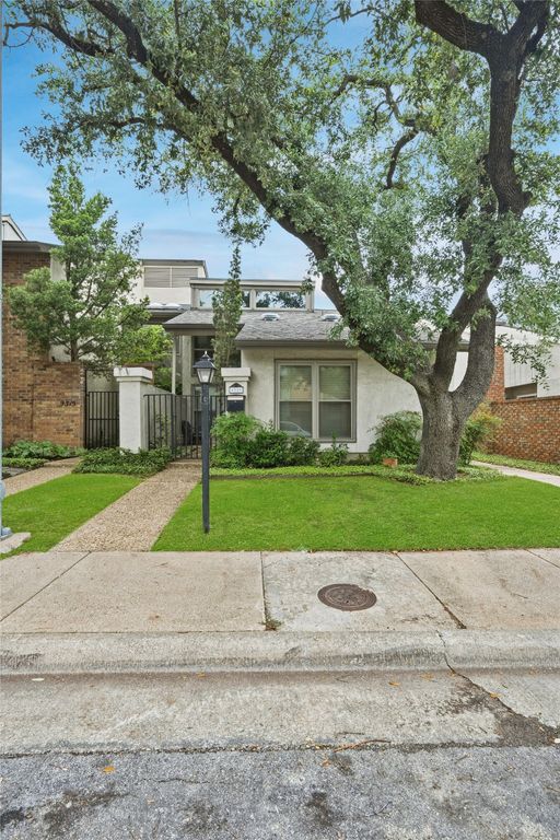 9319 Chimney Corner Lane, Dallas, TX 75243