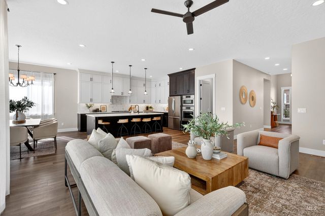 2918 N Starhaven Ave, Star, ID 83669