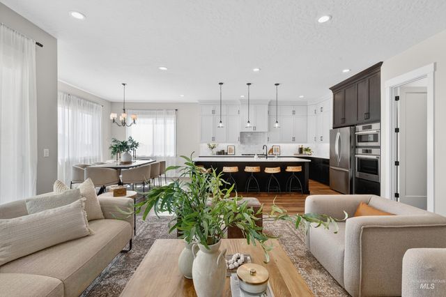 2918 N Starhaven Ave, Star, ID 83669