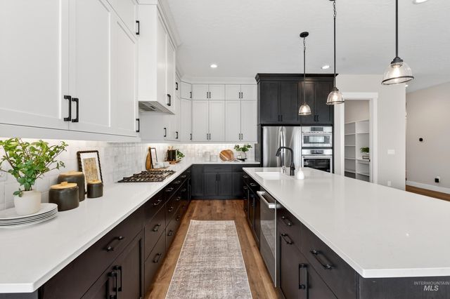 2918 N Starhaven Ave, Star, ID 83669