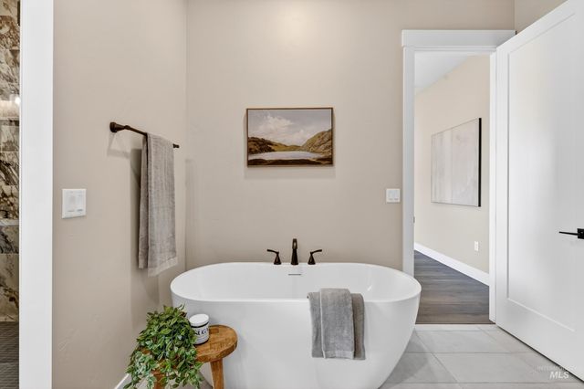 2918 N Starhaven Ave, Star, ID 83669