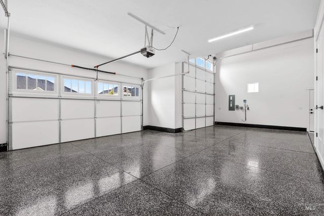 2918 N Starhaven Ave, Star, ID 83669