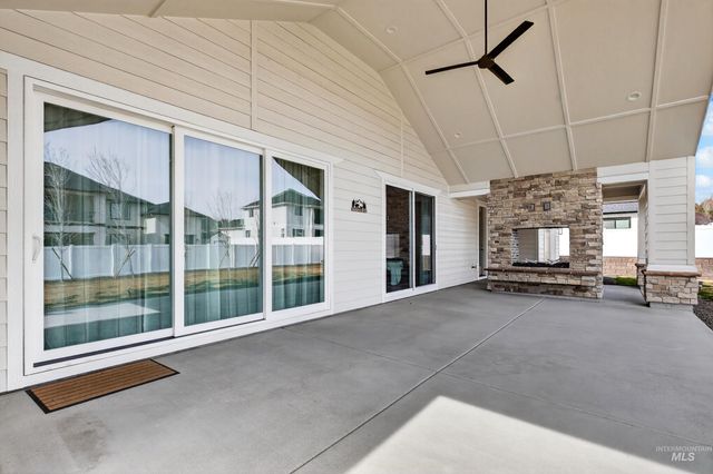 2918 N Starhaven Ave, Star, ID 83669