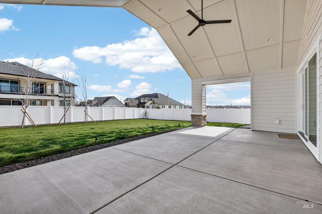 2918 N Starhaven Ave, Star, ID 83669