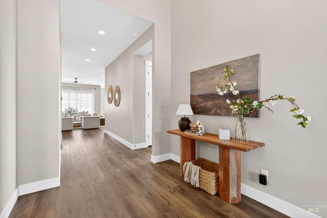 2918 N Starhaven Ave, Star, ID 83669