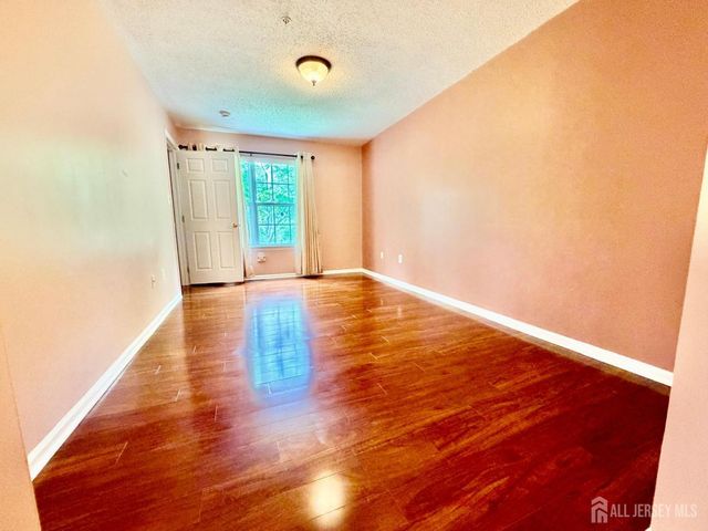 191 Prestwick Way, Edison, NJ 08820