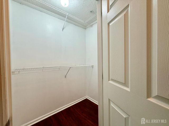 191 Prestwick Way, Edison, NJ 08820