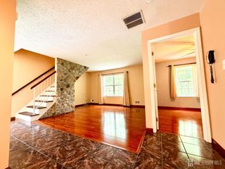 191 Prestwick Way, Edison, NJ 08820