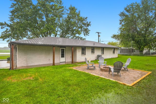 101 Cottonwood Drive, Anderson, IN 46012