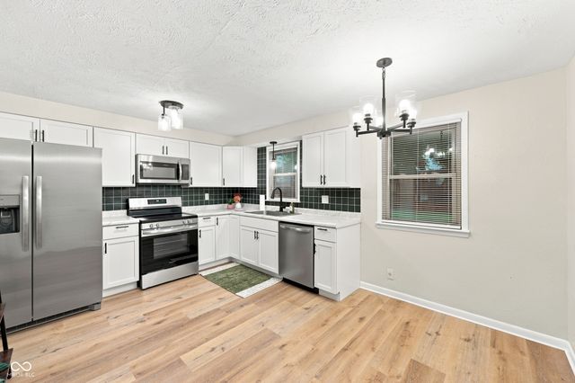 101 Cottonwood Drive, Anderson, IN 46012