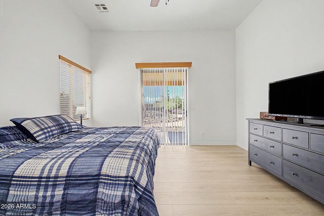 1120 E CIRCLE MOUNTAIN Road, New River, AZ 85087