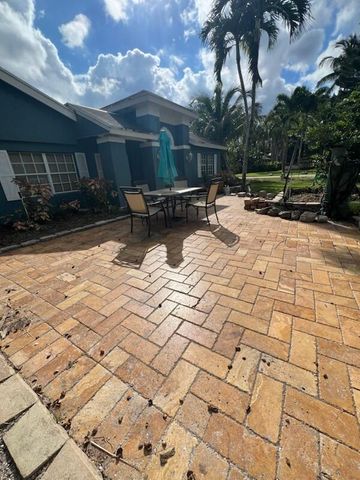 2098 Juana Road, Boca Raton, FL 33486