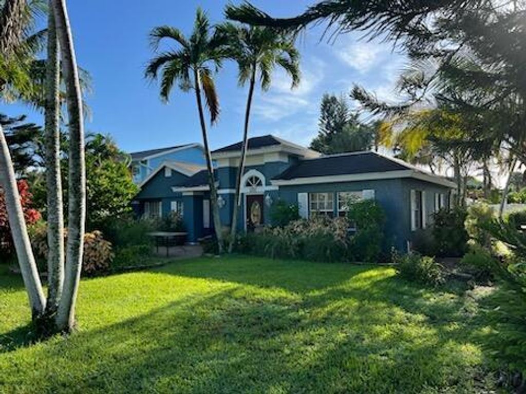2098 Juana Road, Boca Raton, FL 33486