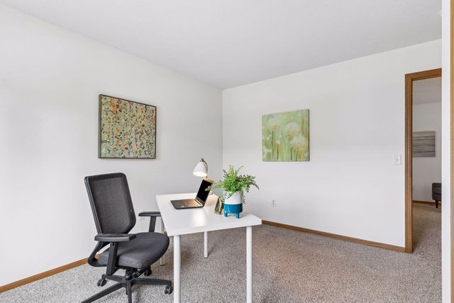 3440 Cherry Lane F, Woodbury, MN 55129