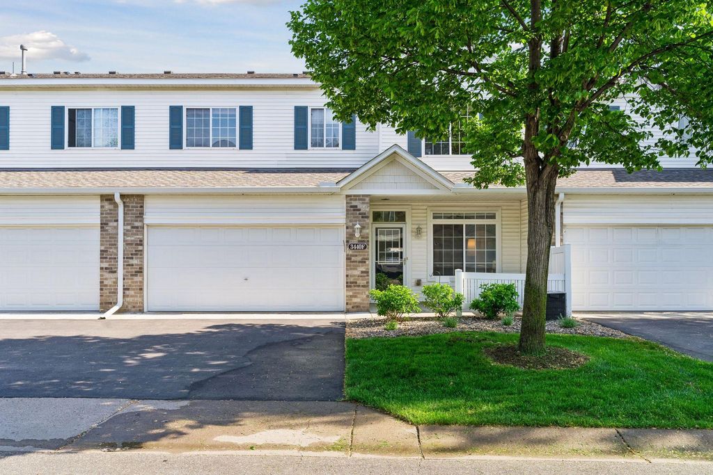 3440 Cherry Lane F, Woodbury, MN 55129