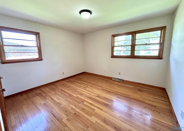 2103 Shannonhouse Road SW, Huntsville, AL 35803