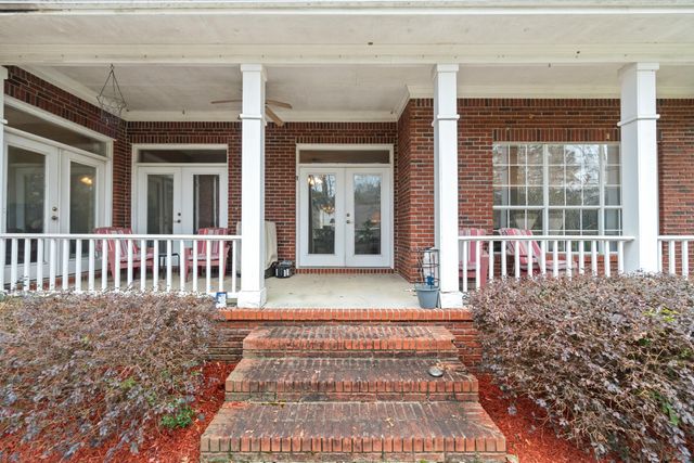 92 Highpointe Dr., Hattiesburg, MS 39402