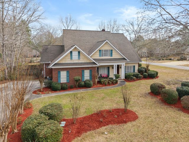 92 Highpointe Dr., Hattiesburg, MS 39402