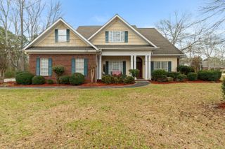92 Highpointe Dr., Hattiesburg, MS 39402
