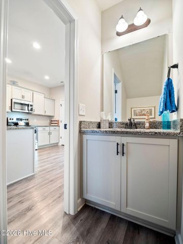 16 Outrigger Drive, Swansboro, NC 28584