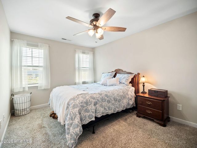 16 Outrigger Drive, Swansboro, NC 28584