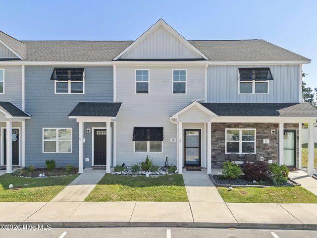 16 Outrigger Drive, Swansboro, NC 28584