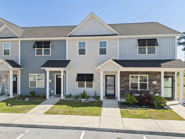 16 Outrigger Drive, Swansboro, NC 28584