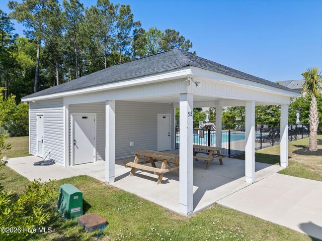 16 Outrigger Drive, Swansboro, NC 28584